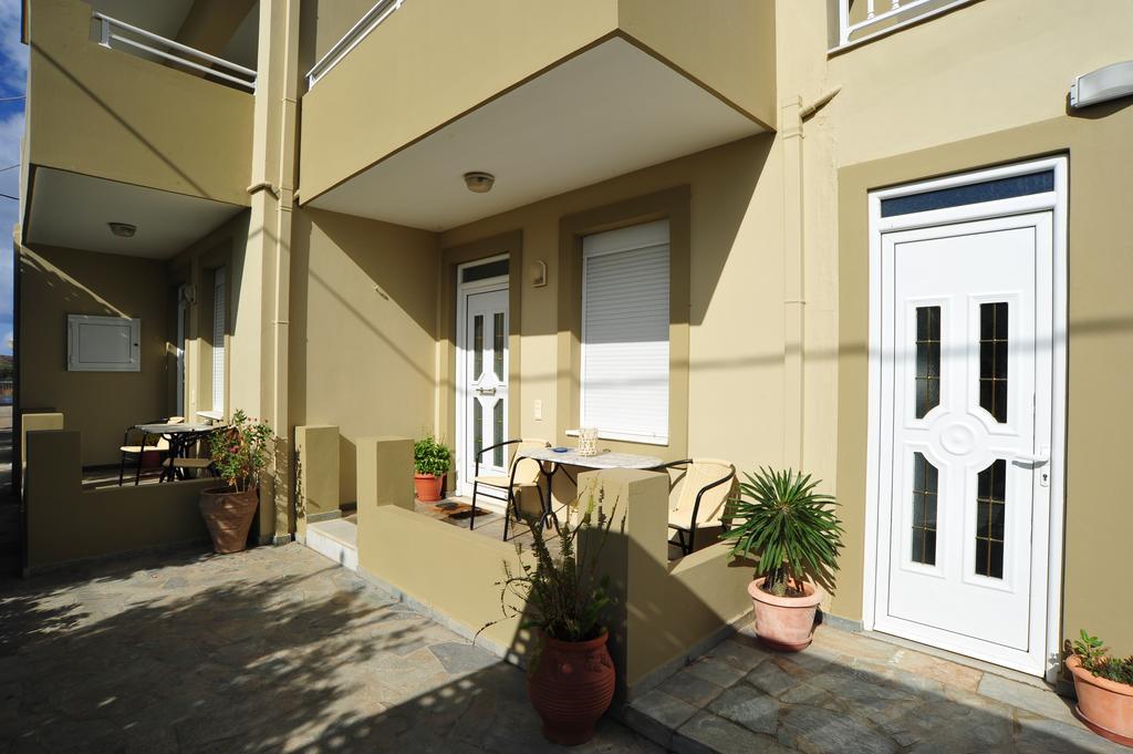 Ferienwohnung To Livadi Lefkogeia Exterior foto